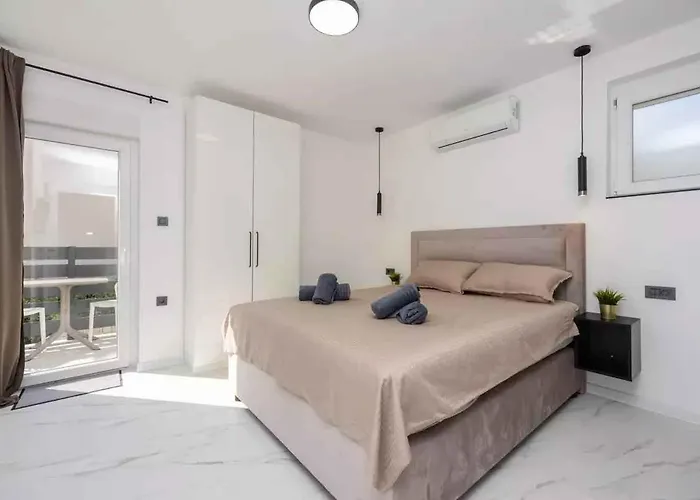 Villa In - Insel Krk 45221 Baška